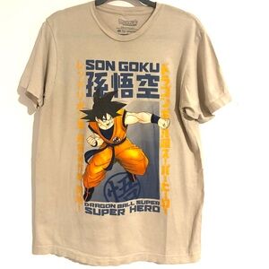Dragon Ball Z Size M Super Hero T-Shirt New Adult T-Shirt Son Goku